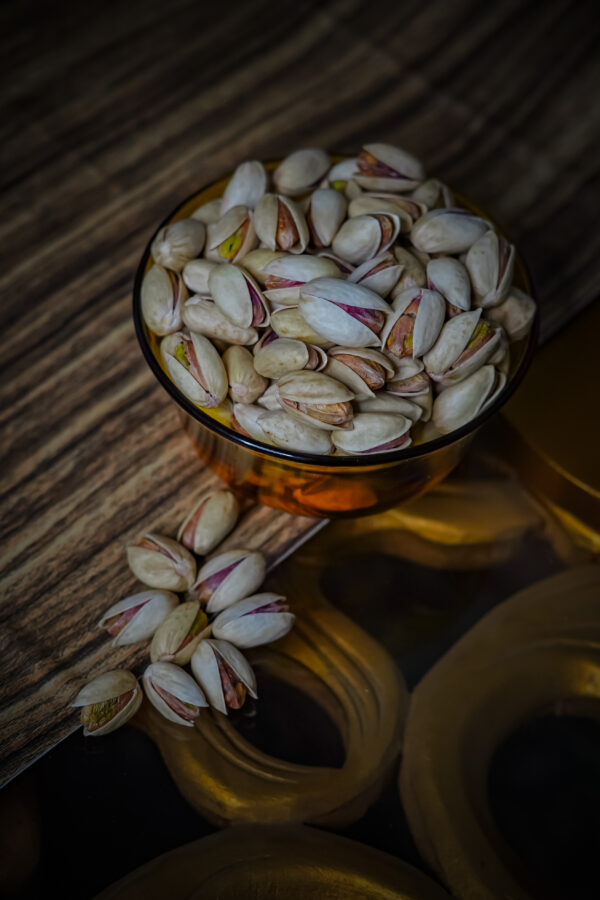 Badami Pistazien geröstet und gesalzen mit Safran